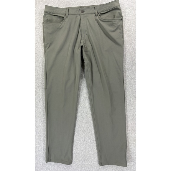 Lululemon ABC Performance TECH 5 Pocket Chino Pants (Men's 38x33) Green